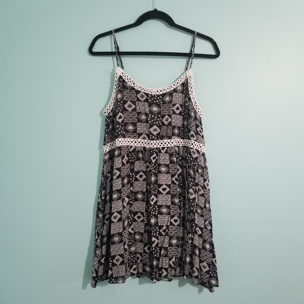 🖤♡🖤Blk and White Summer Dress🖤♡🖤